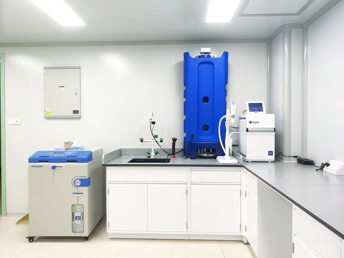 A large analyser installed on a laboratory bench